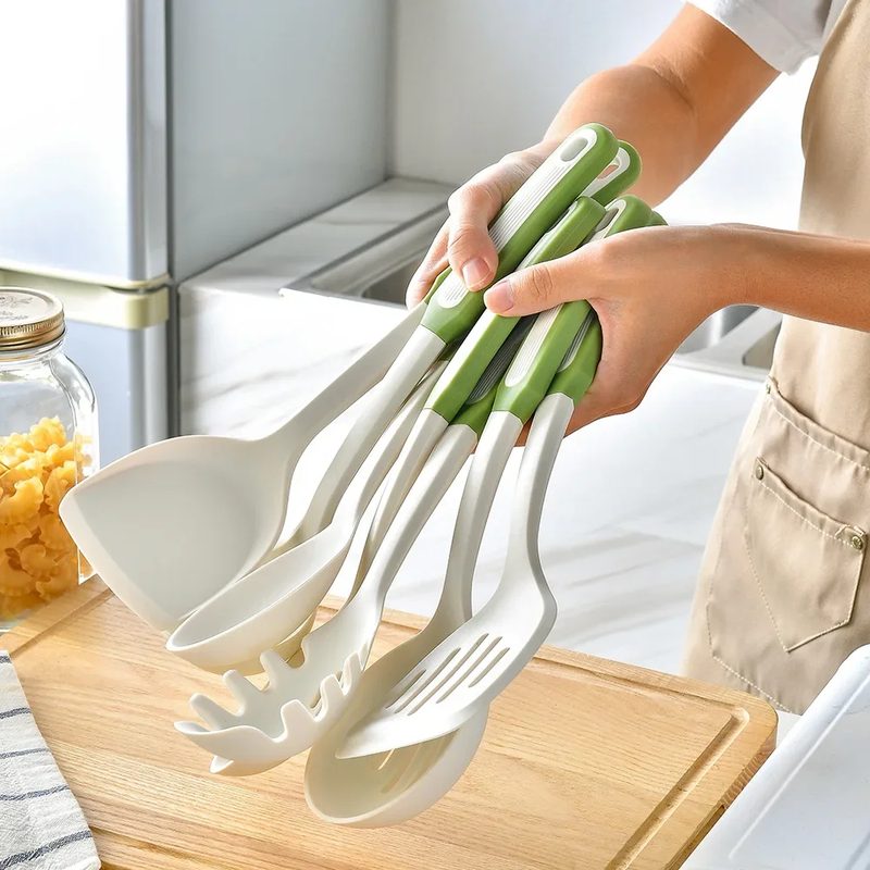 Bộ dụng cụ nấu ăn silicon nhiều món