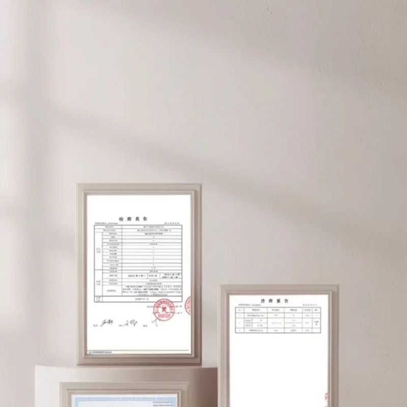 Khung đựng chứng chỉ bằng gỗ
