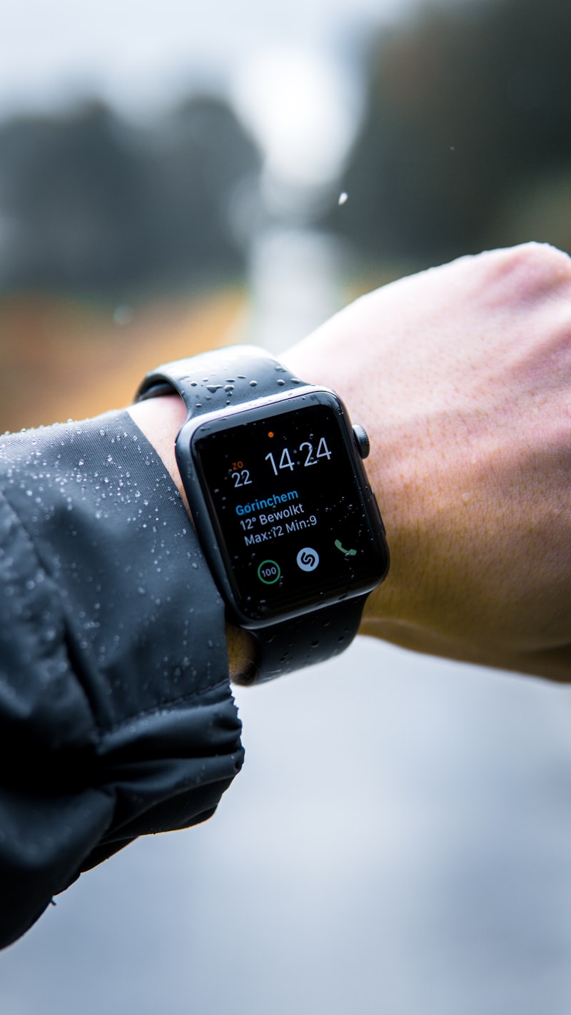 Đồng hồ thông minh mặt tròn AMOLED cảm biến nhịp tim GPS