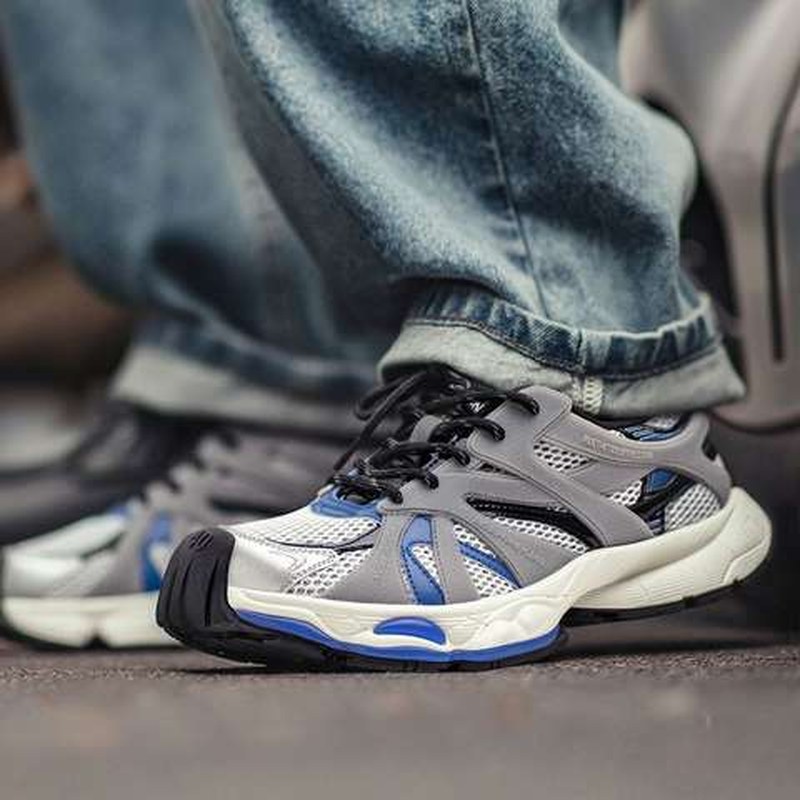 Giày sneaker phối màu Retro năng động 3