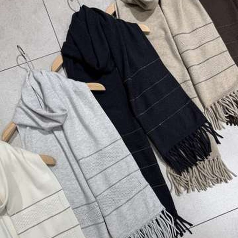 Khăn quàng cổ dạ len Cashmere tua rua ấm áp 2