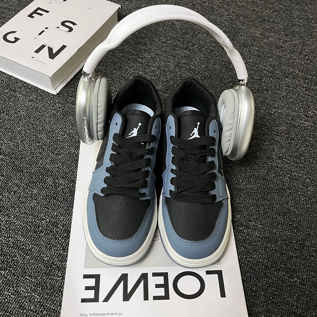 Giày sneaker phối màu xanh nửa đêm, đen obsidian kết hợp xanh khói cổ điển, buộc dây thấp, phong cách đường phố unisex 3