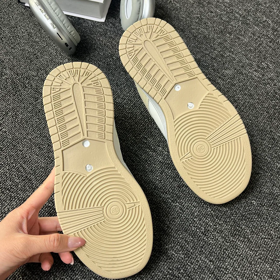 奶杏燕麦拼色复古板鞋 男女同款米白卡其低帮休闲鞋 手绘缝线涂鸦设计 清新简约百搭潮鞋 8